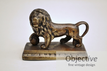 Waterloo-lion, Nelson-memorabilia,