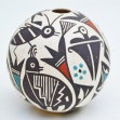 Acoma-Pueblo-American-indian-pottery, Seed-pot-P.-Iule. 
